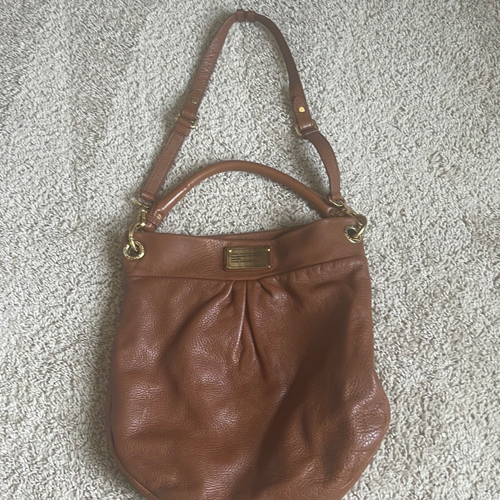Marc Jacobs Hillier Hobo purse - 475 current price - recently reissued!